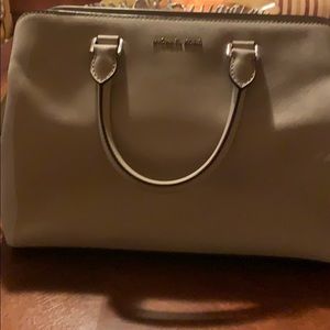 Elegant Michael Kors purse